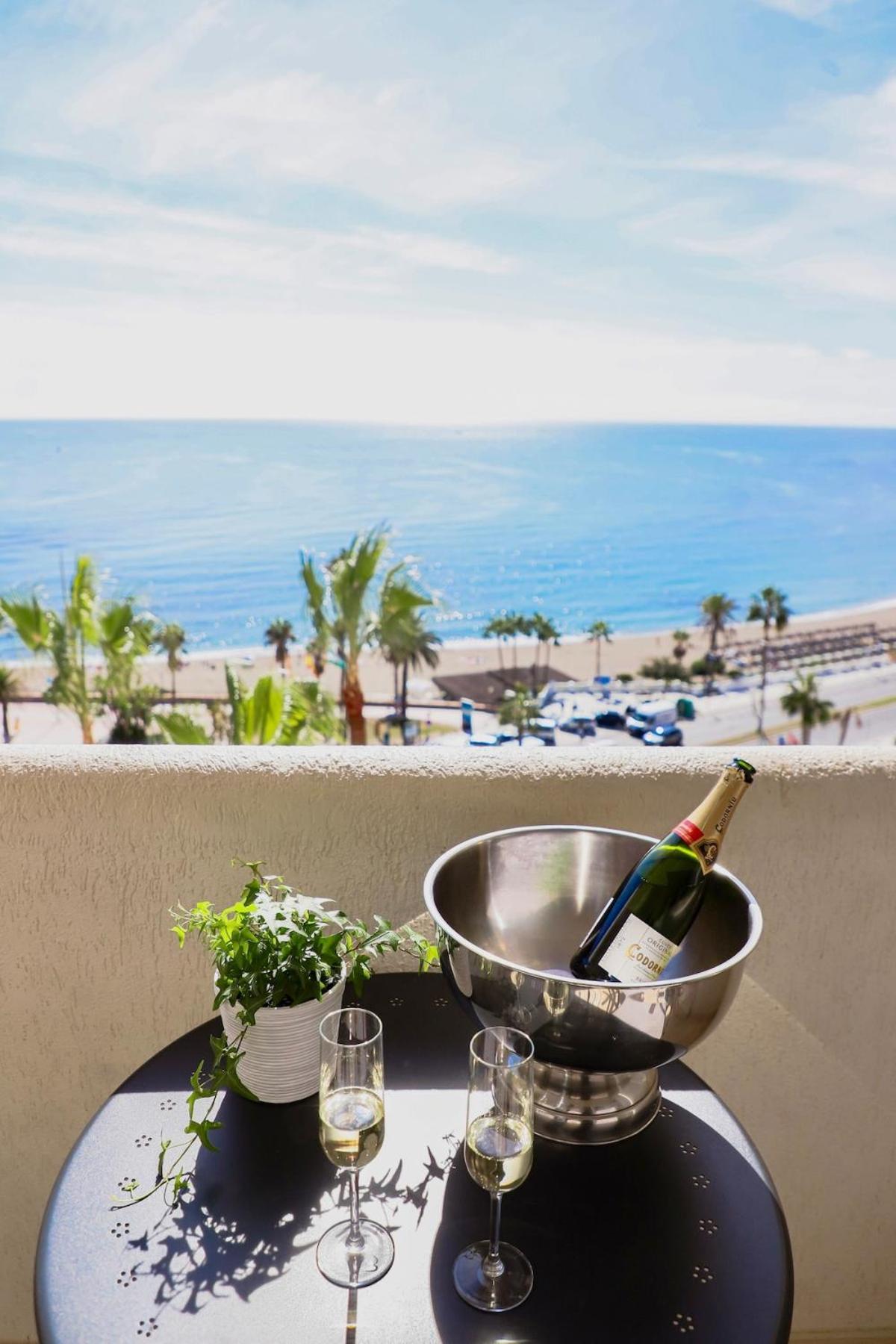 Direct Sea View- Bilbil Sunrise! Benalmádena Exterior foto
